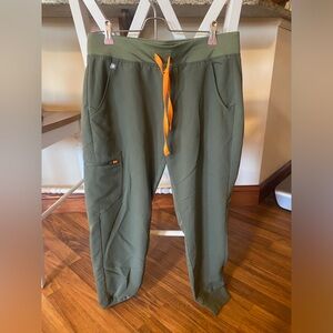 figs zamora jogger, size medium petite